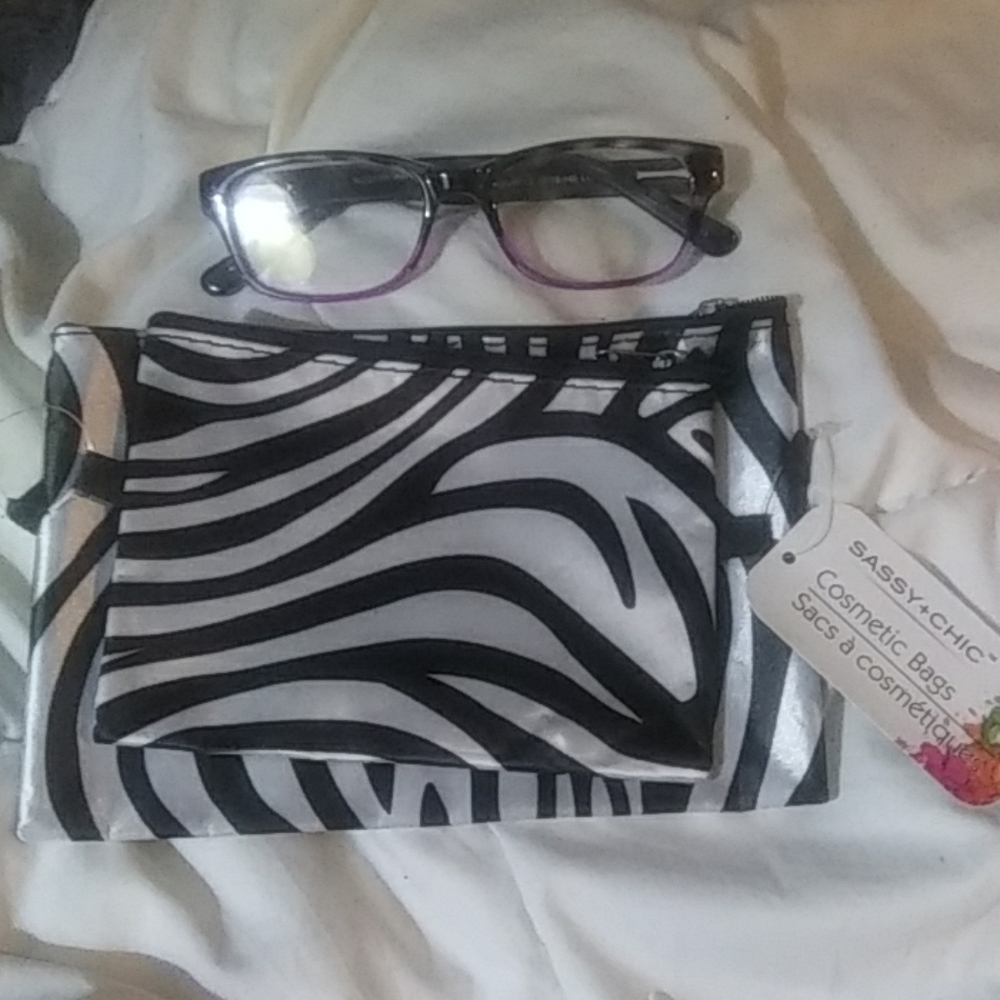 🌛 NWT cosmetic bags
